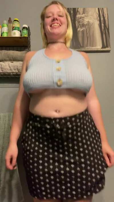 Cute little crop for you