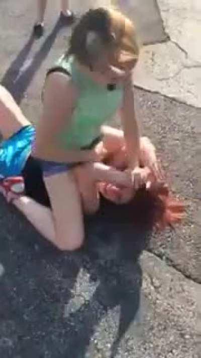 Girl fighting