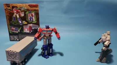 Bringing the box to life: Optimus Prime