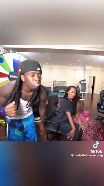 DeeBlock - Video #4778