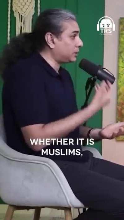 Fake Historian Abhijit Chavda: 