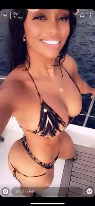 Daaaamn Dyl 😩😩😩