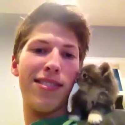 Criminal tries to raise his voice against injustice