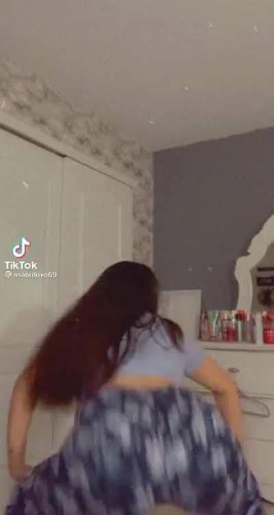 Soft & Jiggly No.511 😍🍑