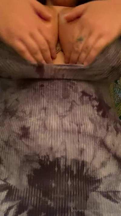 Huge Tits and Tight Dress