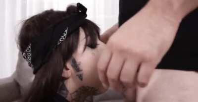 Leigh Raven gets a good mouth fuck