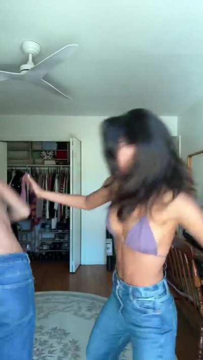 dance in jeans with Isabella