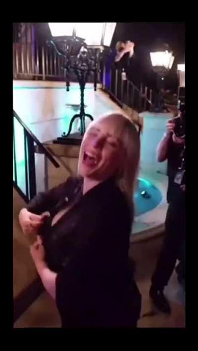 Billie Eilish's huge tits bouncing
