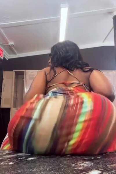 🆂ummer 🅰️nn Tease 1