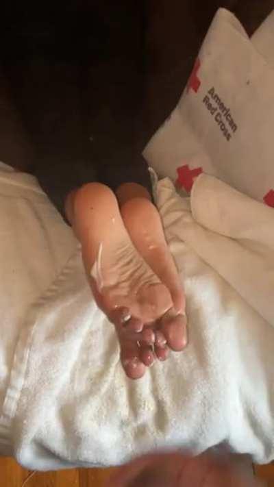 She thinks it’s just oil 🤫😉