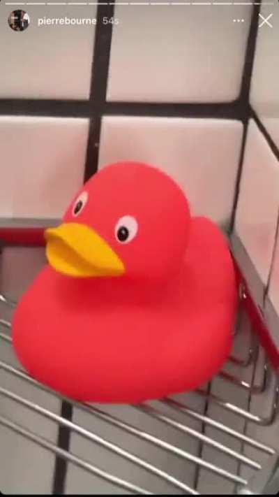 Dis nigga Pierre 2 funny man . Nigga ina shower on ig story mad bout duckies 😹