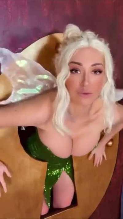 Tinkerbell by Artyfakes