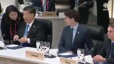 Lonely I'm Mr. Lonely. I have Nobody...