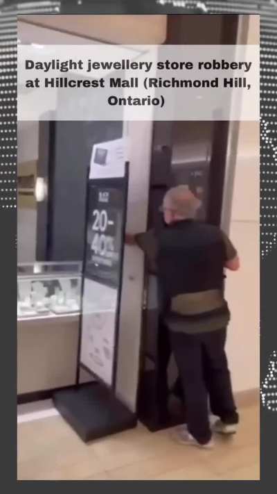 Peoples Jewelers - Hillcrest Mall, Richmond Hill, ON (Toronto Area) Robbery