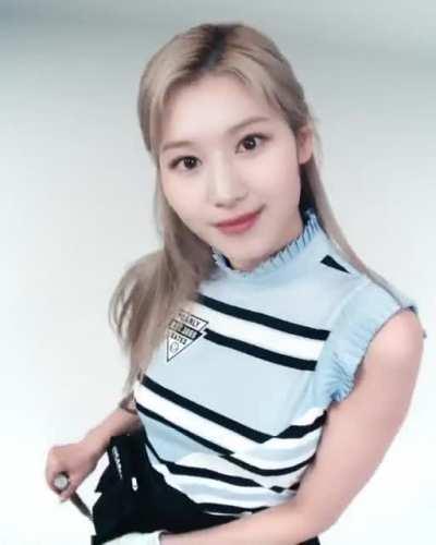 220204 Pearly Gates Instagram Update - Sana cf for Pearly Gates