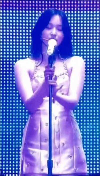 How long are you lasting if Mina gave you a handjob?