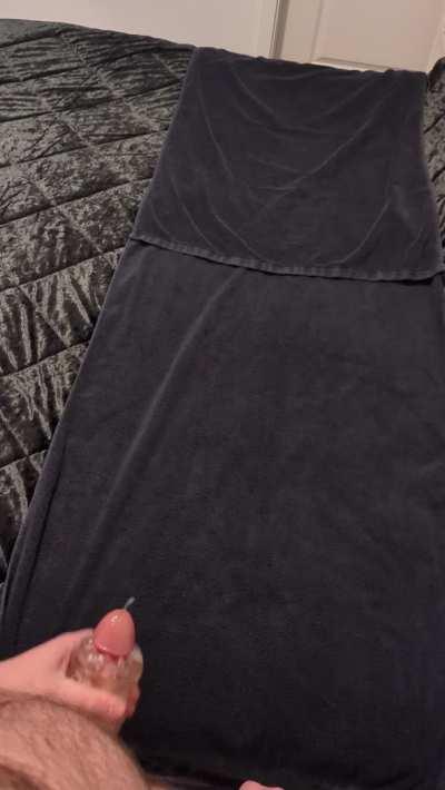 Shooting across my king size bed (6+ feet)