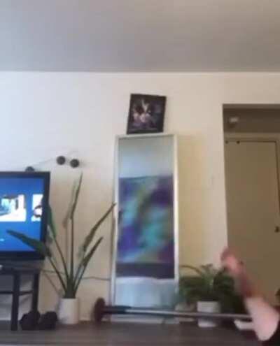 HMC while I pole dance