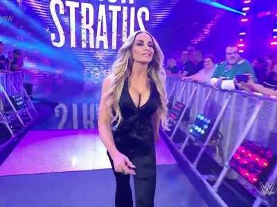 Trish Stratus