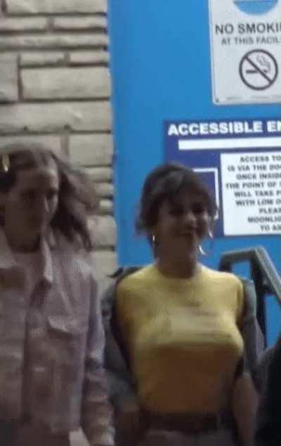 Selena Gomez's huge bouncy tits