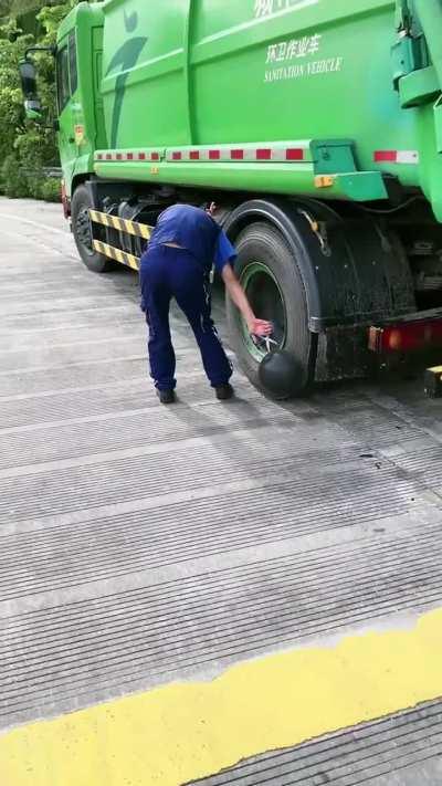 Funny looking balloon