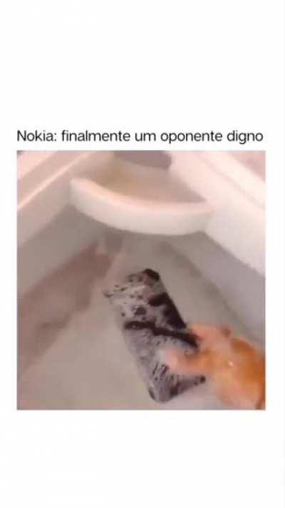 Finalmente o Nokia tem um oponente digno