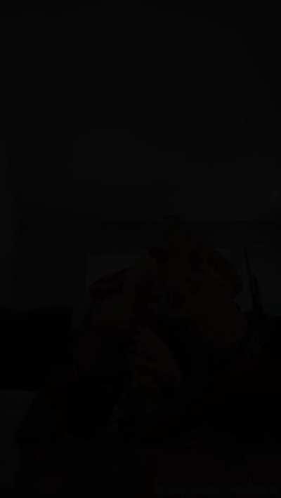 I love how this huge monster stretches my hole