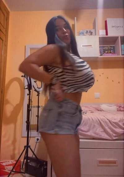 That profile 🦓😮‍💨