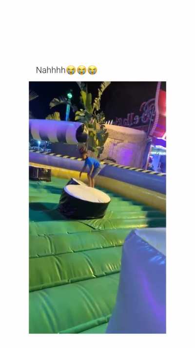 Naa broo got hit like thatt