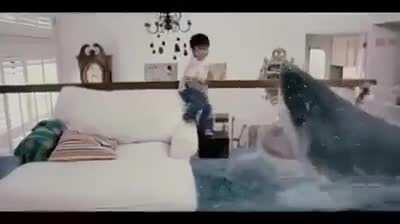 A graphics designer - well known for making great movie scenes - filmed his son and then added various special effects. *Simply amazing !!