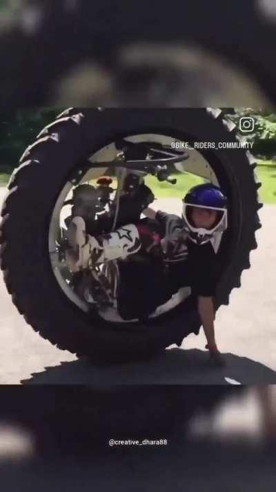 This motorcycle that looks and acts like a huge tire