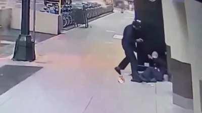 Homeless man assaults and robs old man who took off his coat to cover him.