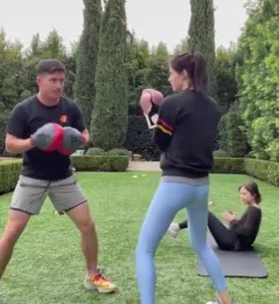 Alex Boxing on YT - 2/11/22