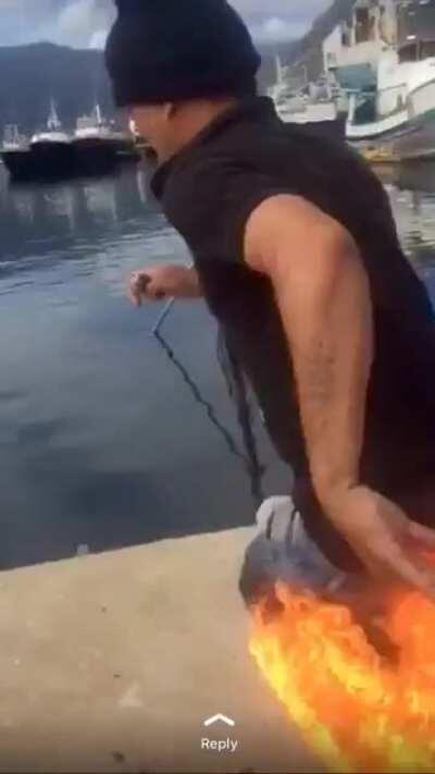 Okes are bored here in Slaapstad...