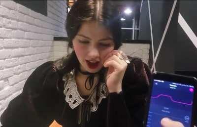 Bluetooth remote vibrator in a restaurant