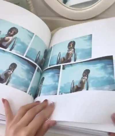 260116 JENNIE Photo Exhibition &amp;lt;J2NNI5&amp;gt; OFFICIAL MD PHOTOBOOK IN HAND LOOK