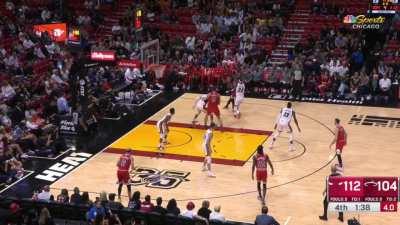 [Highlight] DeMar DeRozan hits a tough fadeaway dagger, over Jimmy Butler, to closeout the game