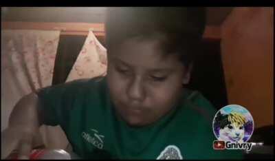 Aquino y duxo por fa reacionen a este XD