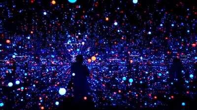 Infinity Mirror Room by Yayoi Kusama @ Voorlinden Museum
