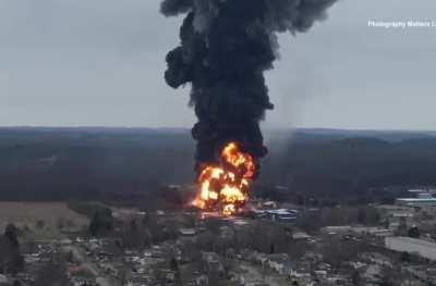 Drone shot: Derailed train in Ohio, Feb. 3rd, 2023