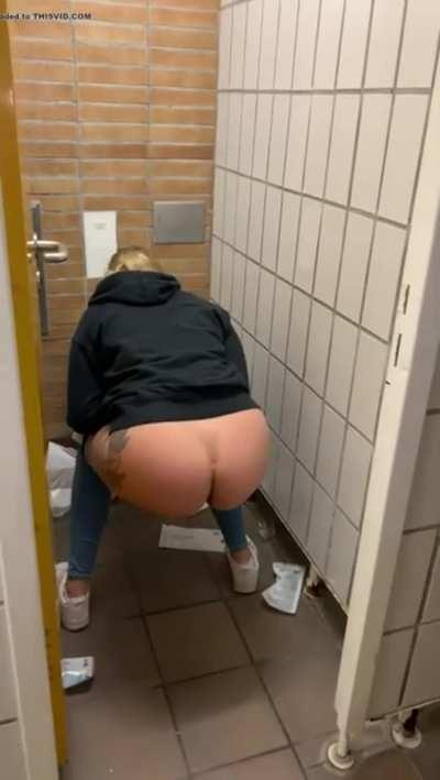 public bathroom naughty piss
