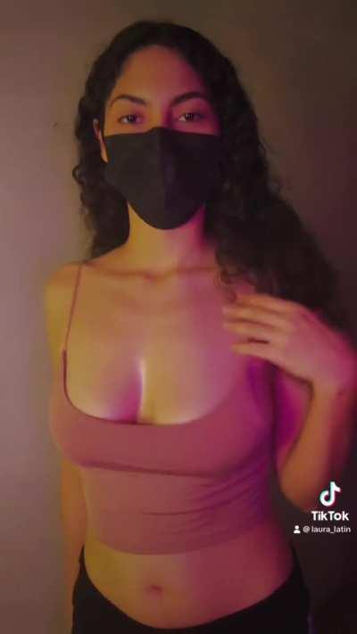 @laura_latin nice hair 