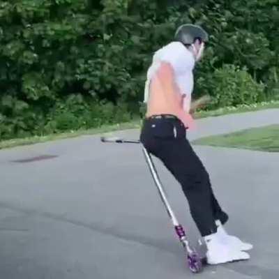 How to make scrambled eggs using a scooter.