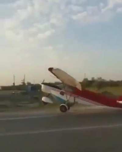 to take off on busy road