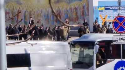 President Biden paid tribute to the fallen Ukrainian defenders during air siren in Kyiv