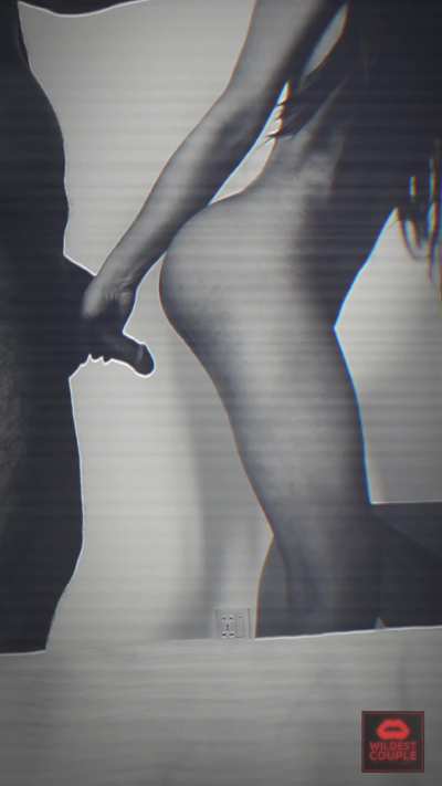 Would you prefer unwrapping my wife instead of a gift on this valentine day?