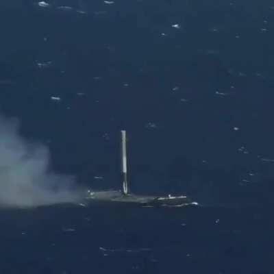 The Falcon 9 returns to Earth