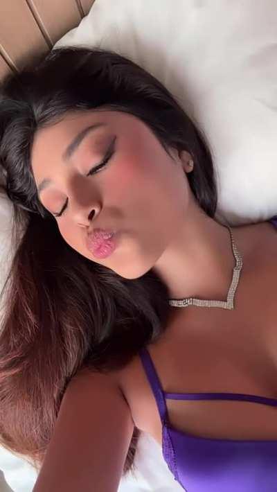 I need some company to sleep with 😴