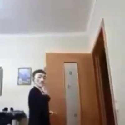 yendo a ver el stream de bana