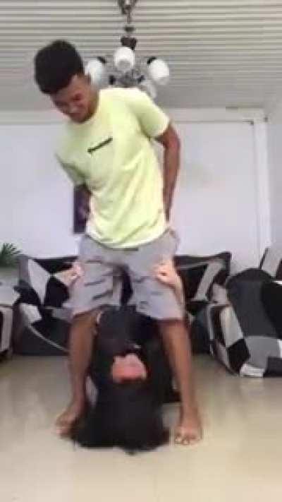 WCGW trying to lift your girl?